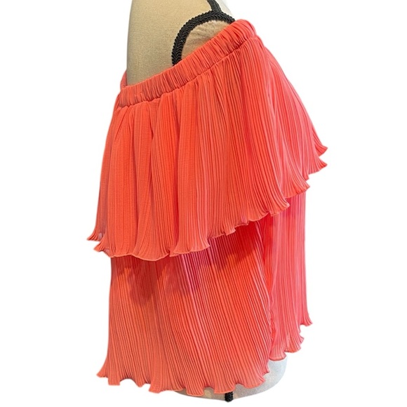 NWT Express Coral Pink Off the Shoulder Ruffle Tiered Lightweight Summer Blouse - Picture 4 of 12